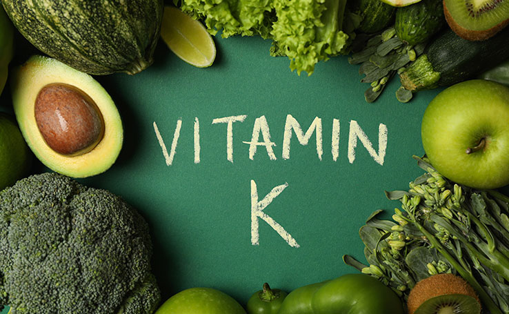 Vitamina K: entenda seus benefícios para o organismo
